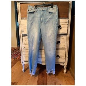 KanCan Raw Hem Skinny Jeans